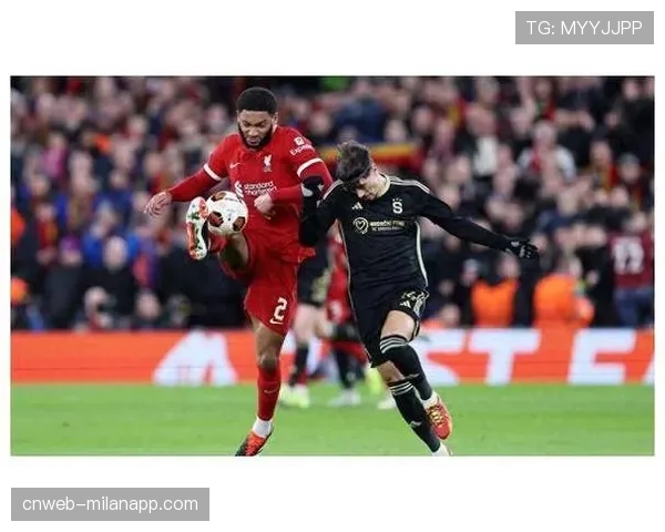 欧联杯八强战：利物浦客场3-1击败勒沃库森，萨拉赫传射